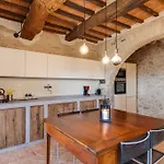 Umbria Country Shelter