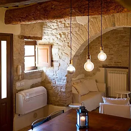 Umbria Country Shelter *