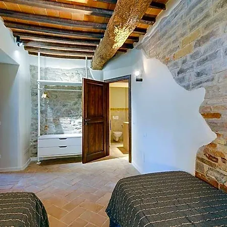 Umbria Country Shelter *